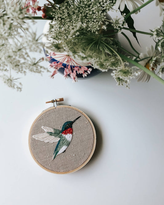 Mini Embroidery - Hummingbird Kit